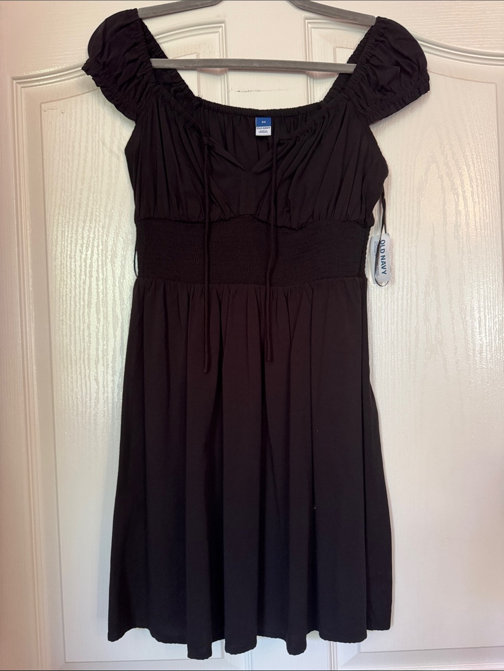 Old Navy Black Short-Sleeve Smocked Empire Mini Dress